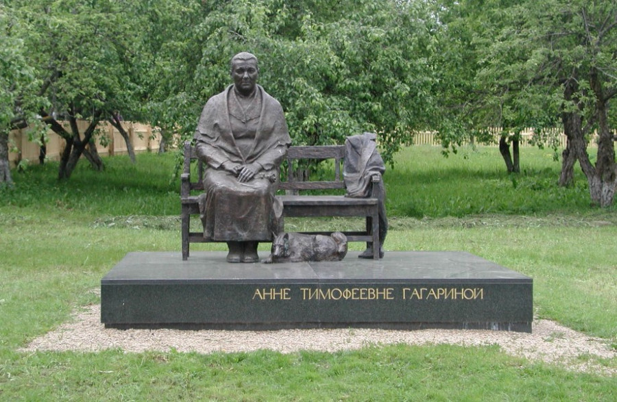 pamyatnik-anne-timofeevne
