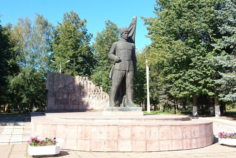 pamyatnik-fedoru-solncevu